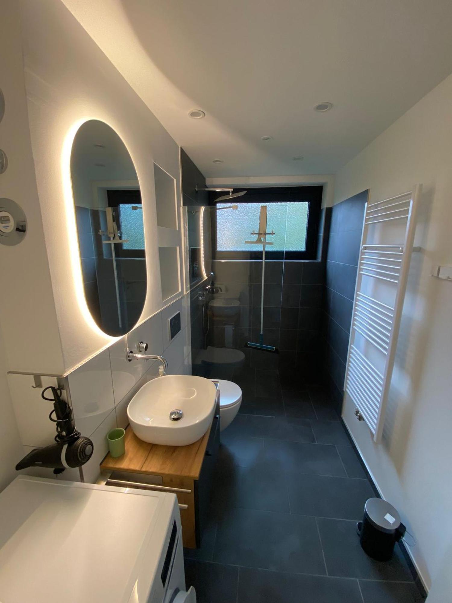 Moderne 2-Zimmer-Wohnung Mit Garten Hannover Luaran gambar
