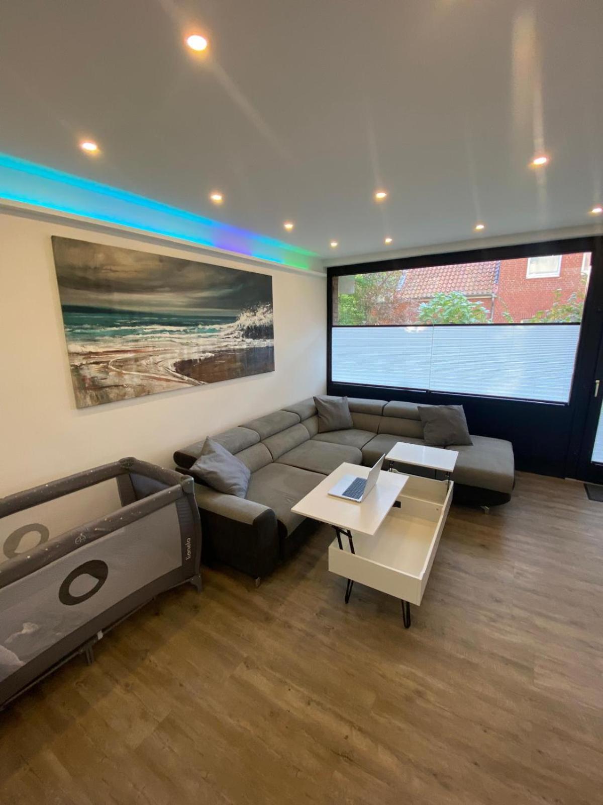 Moderne 2-Zimmer-Wohnung Mit Garten Hannover Luaran gambar